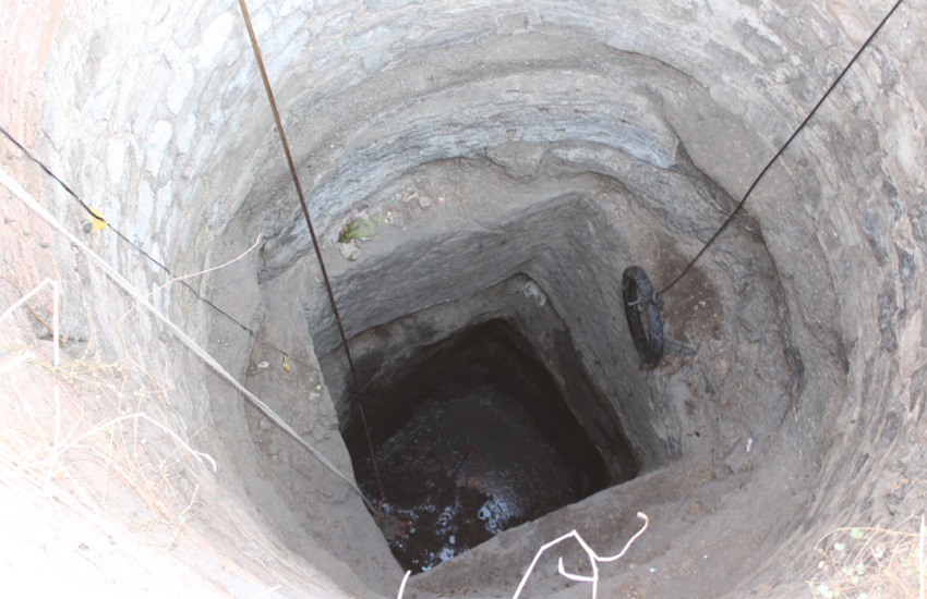 Well Cleaning - Erandol, Jalgaon