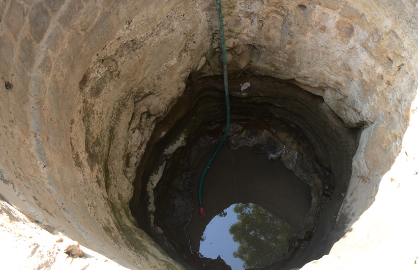 Well Cleaning - Kalamsara, Jalgaon