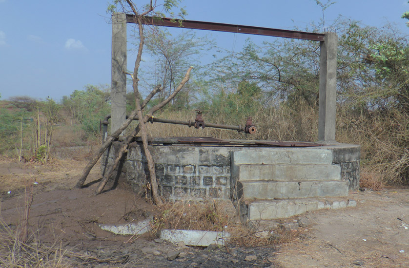 Well Cleaning - Vaghari, Jalgaon