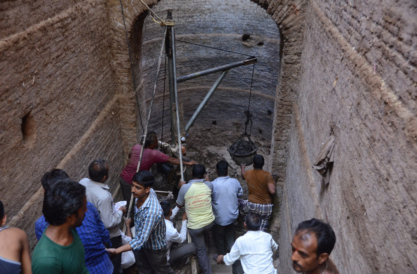 Well Cleaning - Tarsod, Jalgaon