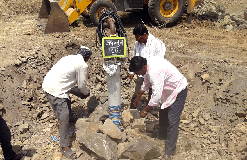 Water Recharge-Akluj-Solapur